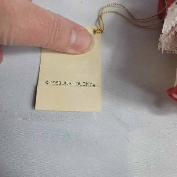 1983 Just Ducky "A Christmas Present by Jo Porcelain Duck Doll with Clothing NEW - Picture 7 of 13